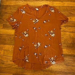 Old Navy floral tshirt